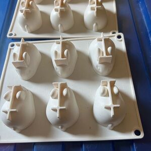 Rabbit-Shaped Silicone Mold